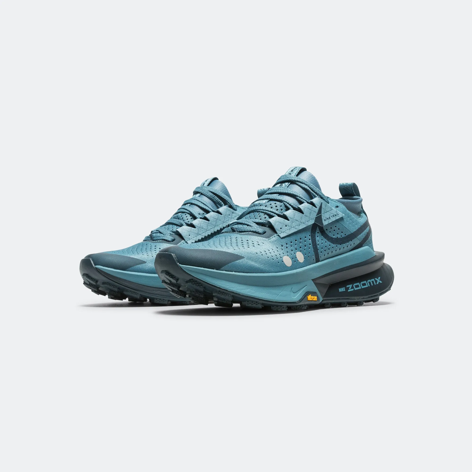 Mens ZoomX Zegama Trail 2 - Smokey Blue/Armory Navy-Metallic Platinum