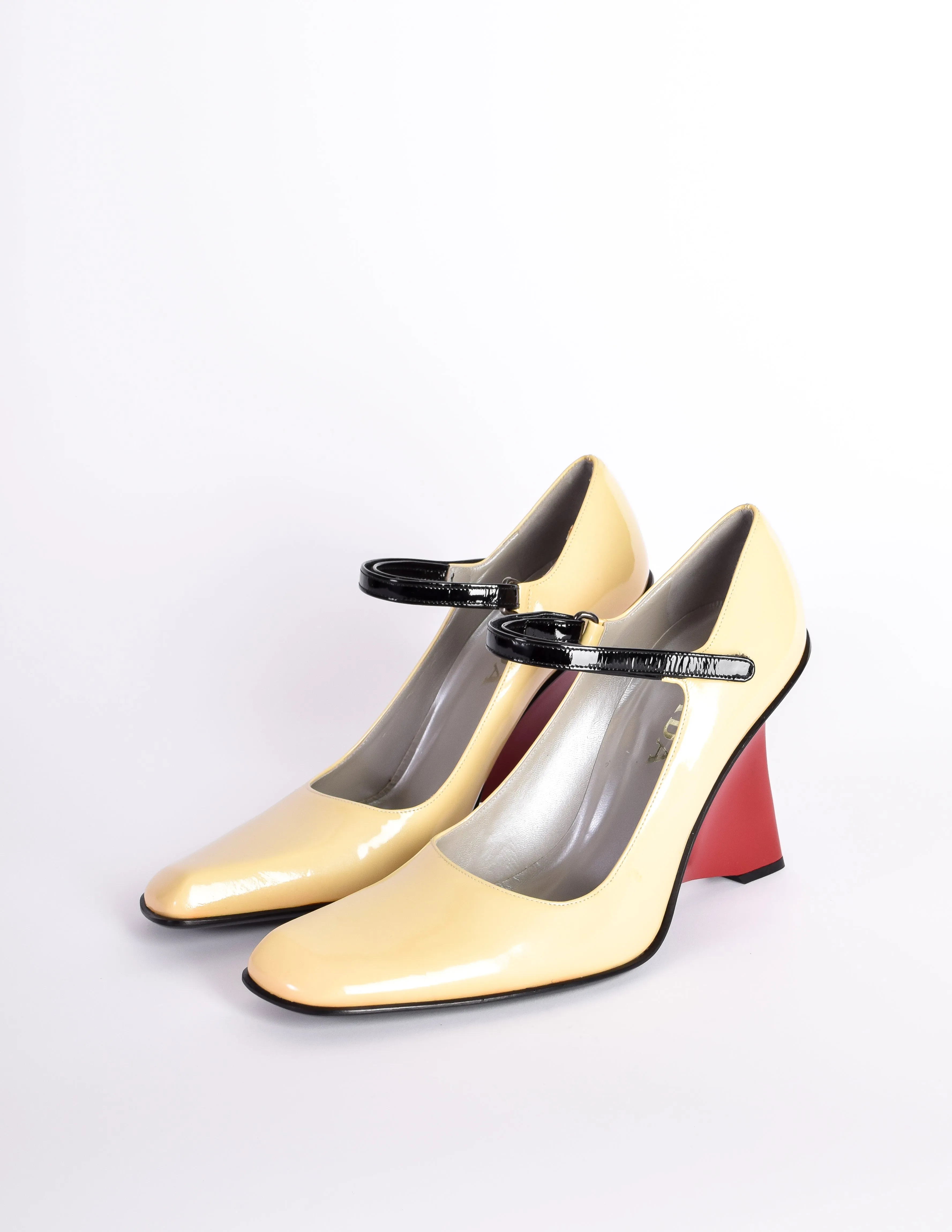 Prada Vintage 1998 Cream Black Red Mary Jane Patent Leather Sculpted Wedge Heels Shoes